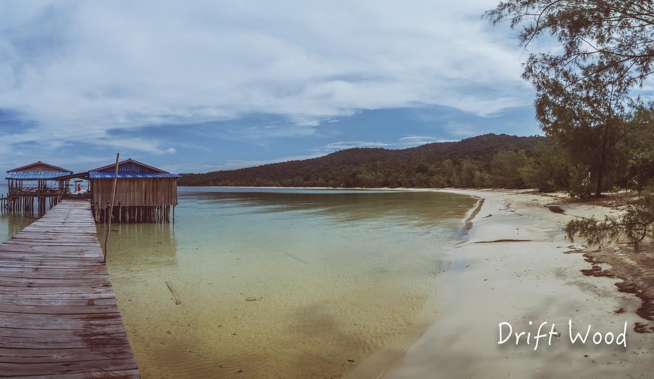 Driftwood Hostel And Bungalows Koh Rong Sanloem Extérieur photo