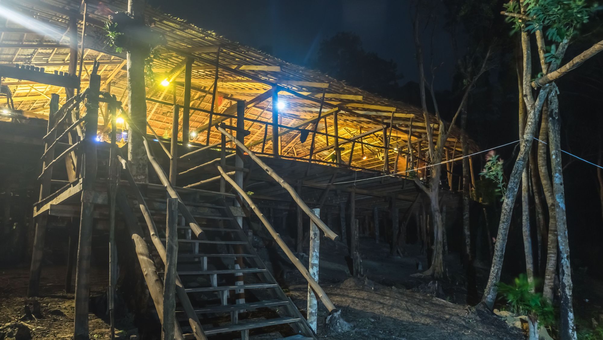 Driftwood Hostel And Bungalows Koh Rong Sanloem Extérieur photo